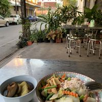 Brown rice with side dishes  at Chokdee Lucky Veg Food in Nakhon Phanom
