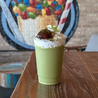 Matcha shake at Shakeno8 in Columbus