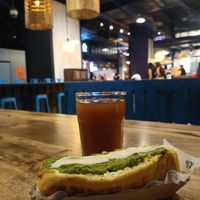 Completo con jugo del día at Alma Vegan Food in Santiago