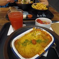 Menú del día: pastel de choclo ✨ y Oriente Bowl 🥣💚 at Alma Vegan Food in Santiago
