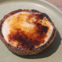 Caramel Lava Tart at Maya Bakery & Bar in Hong Kong Island