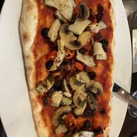Zucchini Pinsa   at Ranitzky  in Tubingen