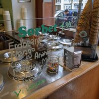 vegan options labelled at Schweiger's Mint in Frankfurt