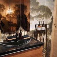 Dans les toilettes il y a de la crème pour les mains at Grignote in Pau