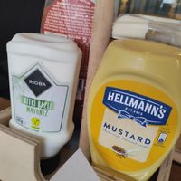 Vegan mayonez at Tappa Bar in Istanbul