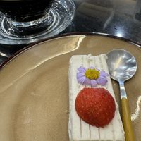 Strawberry cheese pie  at Kem-Kon Pahurat (เข้ม-ข้น พาหุรัด) in Bangkok