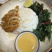 Soy chicken and rice  at Kem-Kon Pahurat (เข้ม-ข้น พาหุรัด) in Bangkok