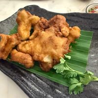 Fried mushrooms at Kem-Kon Pahurat (เข้ม-ข้น พาหุรัด) in Bangkok