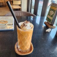 Thai milk tea milk shake at Kem-Kon Pahurat (เข้ม-ข้น พาหุรัด) in Bangkok