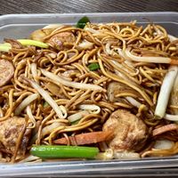 Fried noodles and mock chicken   at Wawin Vegan Chinese in Glasgow