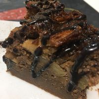 Apple cake with dades at Quinoa Vegetariano in Elche