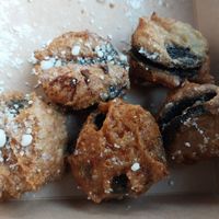 VCC 2025: fried oreos at Pizza Payaa in Normal