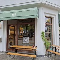  at HUMM Deli in Antwerpen