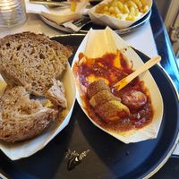  at Wurst und Moritz in Zurich