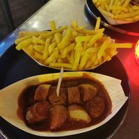  at Wurst und Moritz in Zurich