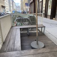 Seating outside   at Veganista Ice Cream I in Vienna