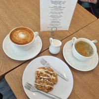 Oat, cinnamon & raisan cookie, Chai Latte & Americano with Oat at Pip & Oat in Llandudno