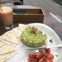 Avocado Tar-Tar with ginger-lemon juice at Vegafe - Totoriu g. in Vilnius