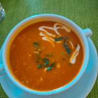 Zuppa di pomodoro arrostiti con qumoa at Vegafe - Totoriu g. in Vilnius