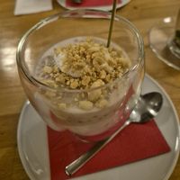 Cremiger Bananen-Pudding mit Tapiokaperlen, Kokosmilch und Erdnüssen at Ngôs Kitchen in Vienna