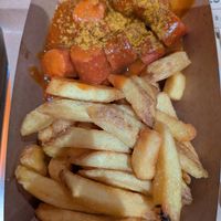 Vegan currywurst with chips at Frittenwerk - Hauptbahnhof in Hannover