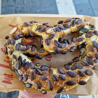 Breeze mit Kürbiskerne at Ditsch in Frankfurt