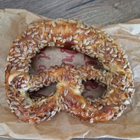 Breeze mit Sonnenblumenkerne at Ditsch in Frankfurt