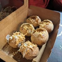 Bombas de sabor at Shlen - Salamanca in Madrid