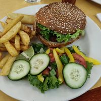 Vegan burger 🍔 at Los Olivos in Oaxaca