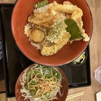 Tempura meal set  at Kyoto Soba-Morihei in Kyoto