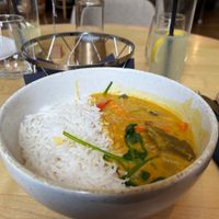 Lentil spinach curry (vegan) at Samsara in Cluj-napoca