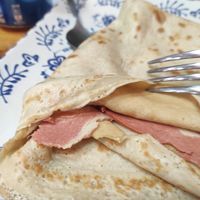 Crep de bacon y queso vegano at Sura Cafè & Crêpes in Barcelona