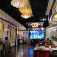 Big screen ⚠️I recommend to give your back to it at La Sen  in Chandler