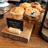  at Alaska Zwei in Tokyo