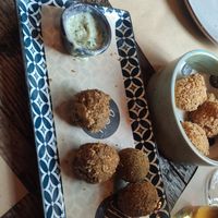 Falafel (originariamente erano 6) at Altrove in Monza