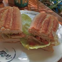 Tufo sandwich at Wild in Bohol
