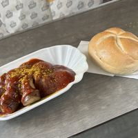 Vegane Currywurst 5,80€  at Jörg's Würsteltreff in Linz