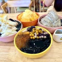Malaysian dessert with soy based taste like heaven and is healthier 😋👍  at Beans Factory Kuantan in Pahang