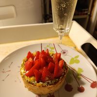 Strawberry pie, vegan at Copains - Beaugrenelle in Paris