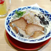 Tonkotsu ramen at Ramen Kiou - JR Shin-Osaka Station in Osaka