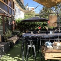 Patio  at Pan Merced in Santiago