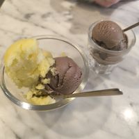 Choc and Pineapple (both vegan) at Jing Jing Ice Cream Bar & Cafe in Bangkok