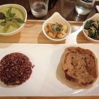 Green curry Set meal with parantha at Suananda Vegetarian Garden in Bangkok