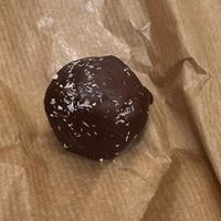 Bounty style sweet  at Wild & The Moon  in Serris