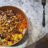 Vegan chicken bowl at Wiki Wiki Poke in Munich