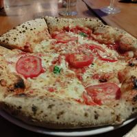 Pizza Margherita at Al Tempo  in San Pedro La Laguna