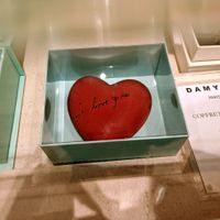 St Valentin box at Damyel in Paris