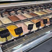 Not all vegan. Only sorbets.  at Cold Stone Creamery  in Tashkent