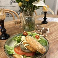  Bagel fish burger    at Cafe Zi - 梔子 in Kowloon