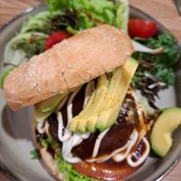 Avocado and mushroom burger at Cafe Zi - 梔子 in Kowloon
